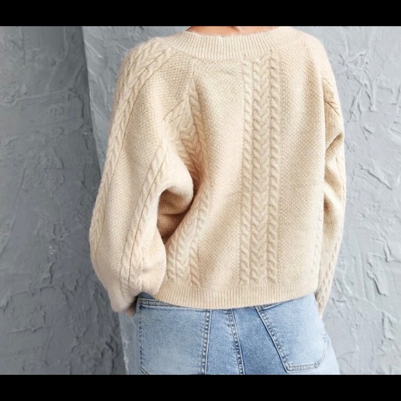 Crop sweater - Picture 3 of 3